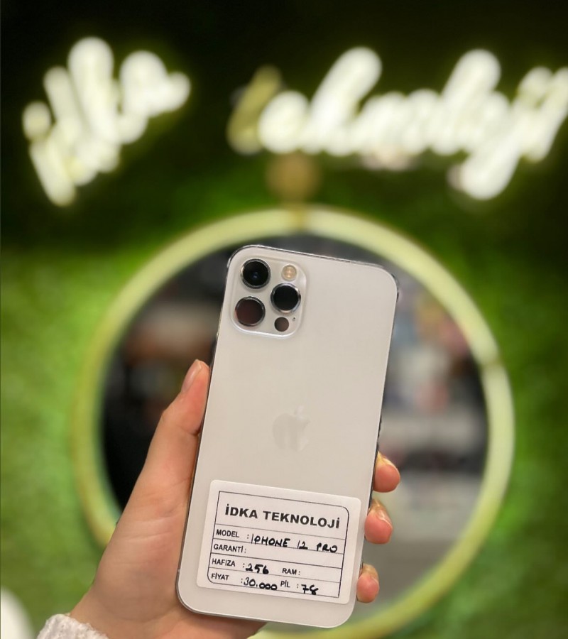 Apple iPhone 12 Pro
