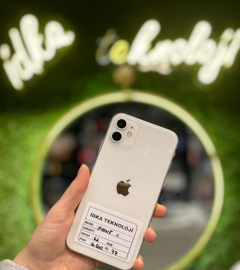 Apple iPhone 11