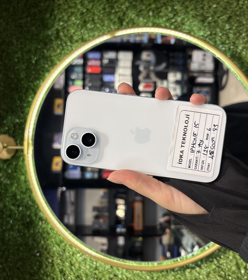 Apple iPhone 15